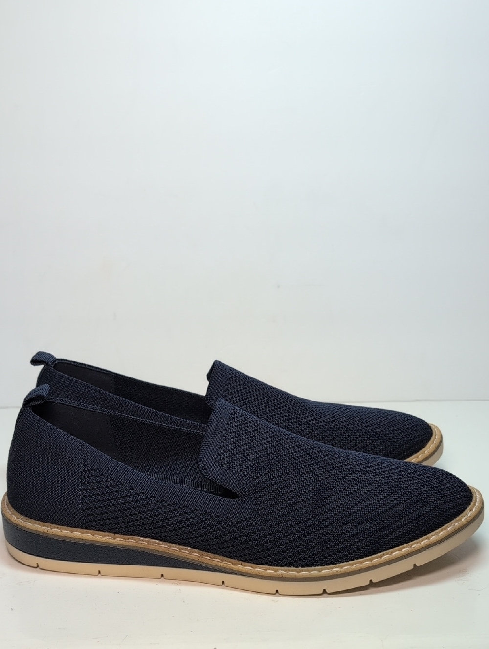 Taryn Rose Stillo Navy Flexy Knit Slip-On Loafers with Tan Sole womans size 10